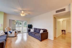 250 NE 20th St, Boca Raton, FL 33431, Sold 09/27/19