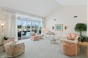 6741 SE Harbor Cir, Stuart, FL 34996, Sold 12/04/20