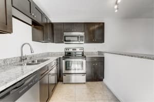 825 Center St #2c, Jupiter, FL 33458, Sold 10/16/19