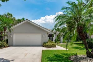 7686 SE Fiddlewood Ln, Hobe Sound, FL 33455, Sold 10/15/19
