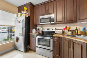 5076 Society Pl W, West Palm Beach, FL 33415, Sold 09/13/19