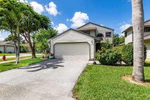2458 Bedford Mews Dr, Wellington, FL 33414, Sold 03/13/20