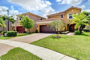 4832 Capital Dr, Lake Worth, FL 33463, Sold 05/15/20