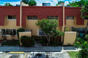 50 Ann Lee Ln, Tamarac, FL 33319, Sold 11/15/19