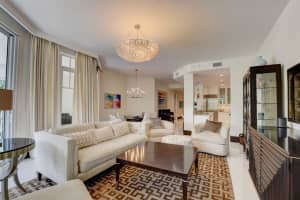 400 S Ocean Blvd, Delray Beach, FL 33483, Sold 09/05/19