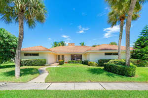 729 Camino Lakes Cir, Boca Raton, FL 33486, Sold 09/27/19