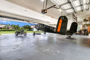 15555 Hawker Ln, Wellington, FL 33414, Sold 12/07/20