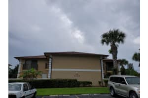 1458 N Lawnwood Cir #28d, Fort Pierce, FL 34950, Sold 12/20/19