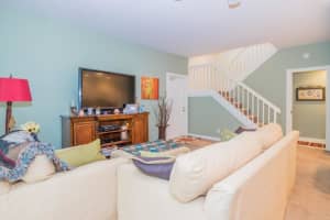 26 Oakleaf Ct, Jupiter, FL 33469, Sold 10/28/19