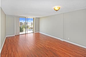 480 Executive Center Dr #5i, West Palm Beach, FL 33401, Sold 10/02/19