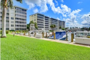 1 Harbourside Dr, Delray Beach, FL 33483, Sold 12/10/19