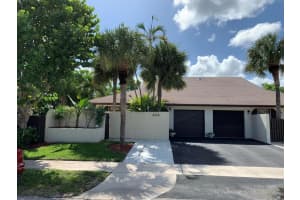 406 SW 29th Ave, Delray Beach, FL 33445, Sold 11/07/19