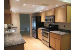 106 Parkwood Dr, Royal Palm Beach, FL 33411, Sold 10/15/19