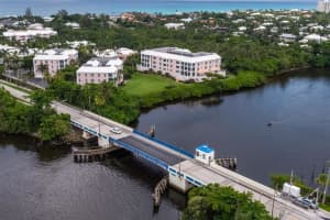 790 Andrews Ave APT G202, Delray Beach, FL 33483, Sold 02/14/20
