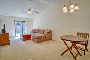 9946 62nd Terrace S, Boynton Beach, FL 33437, Sold 02/27/20