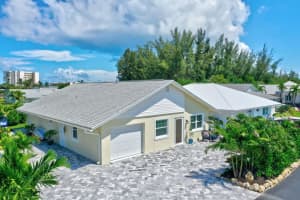 21 Aqua Ra Dr, Jensen Beach, FL 34957, Sold 11/06/19