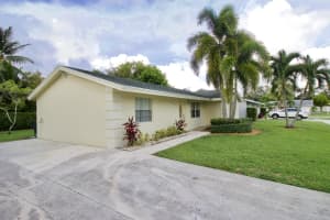 4821 Poseidon Pl, Lake Worth, FL 33463, Sold 10/07/19