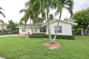 4821 Poseidon Pl, Lake Worth, FL 33463, Sold 10/07/19