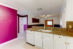 11371 NW 38th St, Coral Springs, FL 33065, Sold 02/07/20