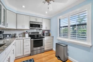 2424 N Federal Hwy, Boynton Beach, FL 33435, Sold 12/13/19