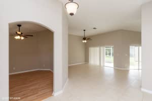 880 Sarina Terrace SW, Vero Beach, FL 32968, Sold 11/07/19