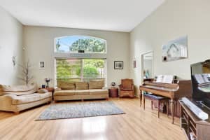 10174 Plum St, Palm Beach Gardens, FL 33410, Sold 10/11/19