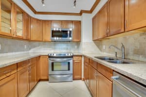 5200 N Flagler Dr, West Palm Beach, FL 33407, Sold 02/12/20