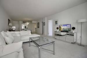 3450 S Ocean Blvd, Palm Beach, FL 33480, Sold 02/01/20