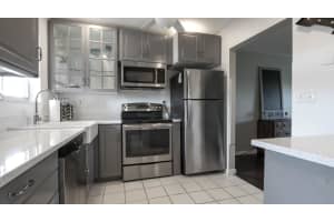 300 Waterway Dr S, Lantana, FL 33462, Sold 10/30/19