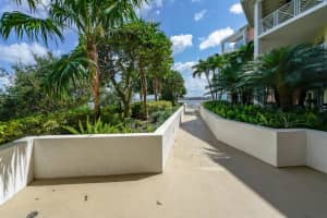 309 E Ocean Ave, Lantana, FL 33462, Sold 10/18/19