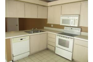 33 Clinton Ct, Royal Palm Beach, FL 33411, Sold 12/31/19