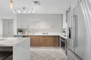 236 SE 5th Ave, Delray Beach, FL 33484, Sold 10/16/20