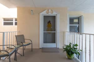 381 Grove Isle Cir, Vero Beach, FL 32962, Sold 10/24/19