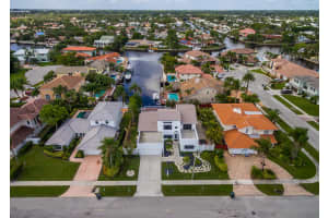 1583 SW 5th Ave, Boca Raton, FL 33432, Sold 01/06/20
