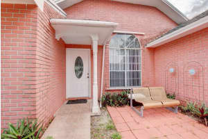 8607 SW 14th St, Pembroke Pines, FL 33025, Sold 05/29/20