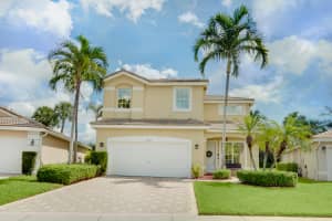 8122 Palm Gate Dr, Boynton Beach, FL 33436, Sold 10/25/19