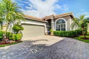 5127 Ventura Dr, Delray Beach, FL 33484, Sold 11/08/19