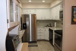 2600 S Kanner Hwy APT V8, Stuart, FL 34994, Sold 12/09/19