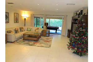 1161 Bimini Ln, West Palm Beach, FL 33404, Sold 09/18/20