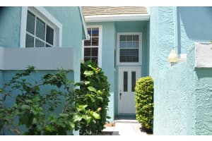 1000 US-1, Jupiter, FL 33477, Sold 12/04/19