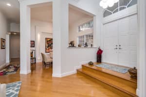 10491 N Lake Vista Cir, Davie, FL 33328, Sold 10/18/19