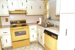 601 S State Rd 7 #2f, Margate, FL 33068, Sold 10/22/19