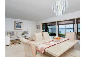 MLS# R10559684, Vero Beach, Florida 32963