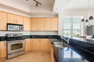 403 S Sapodilla Ave, West Palm Beach, FL 33401, Sold 11/26/19