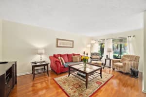 1076 Raintree Ln, Palm Beach Gardens, FL 33410, Sold 11/15/19