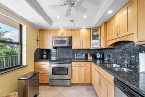 2424 N Federal Hwy, Boynton Beach, FL 33435, Sold 03/06/20