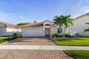 19400 SW 2nd St, Pembroke Pines, FL 33029, Sold 10/18/19