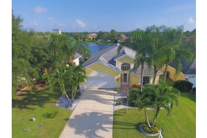 725 NW Waterlily Pl, Jensen Beach, FL 34957, Sold 10/04/19