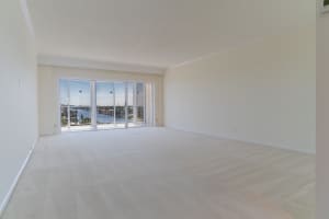 400 Seasage Dr, Delray Beach, FL 33483, Sold 03/06/20