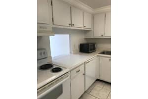 470 Executive Center Dr #5h, West Palm Beach, FL 33401, Sold 10/18/19